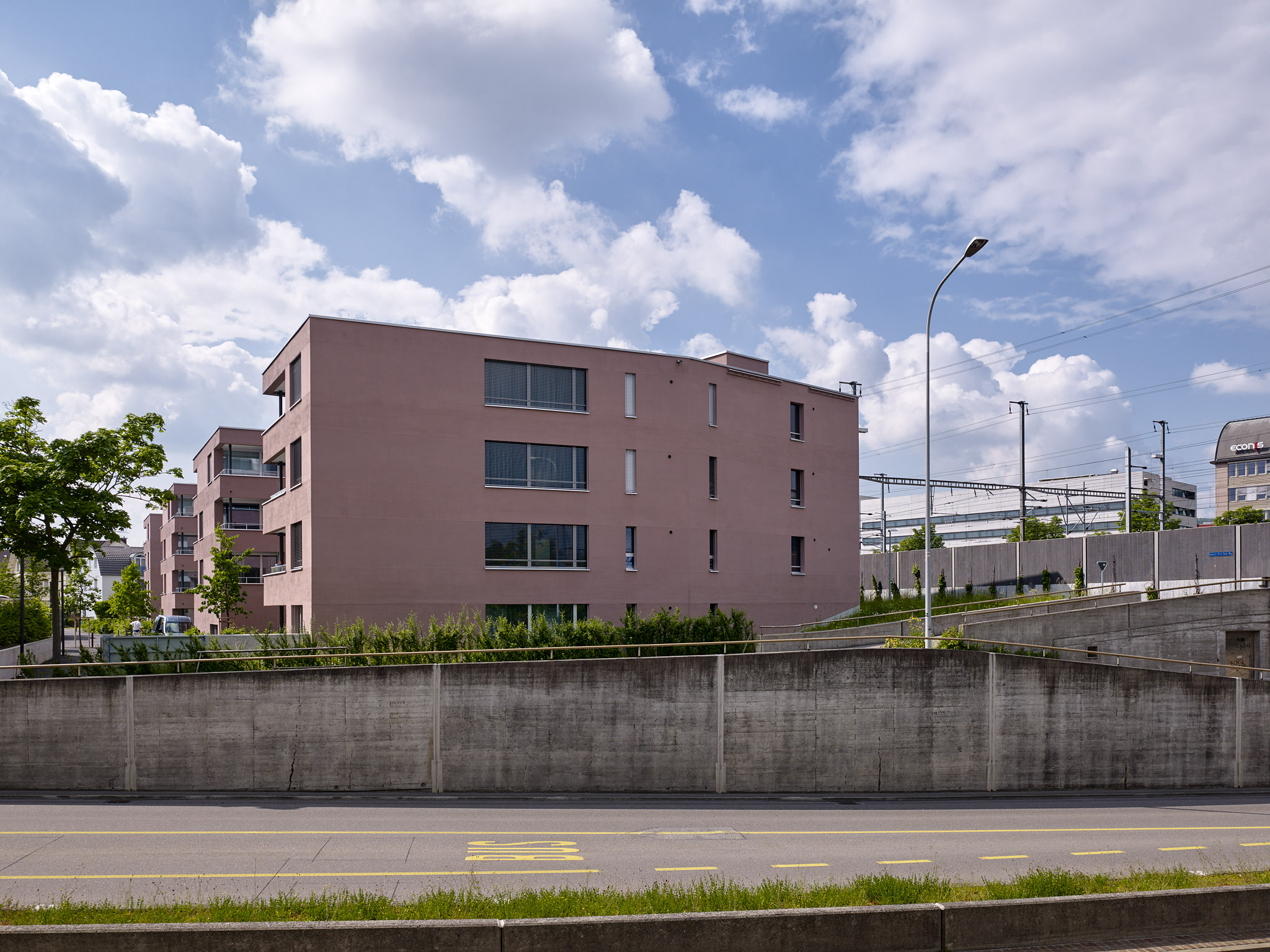 E15551 Alpa 051042 SCREEN